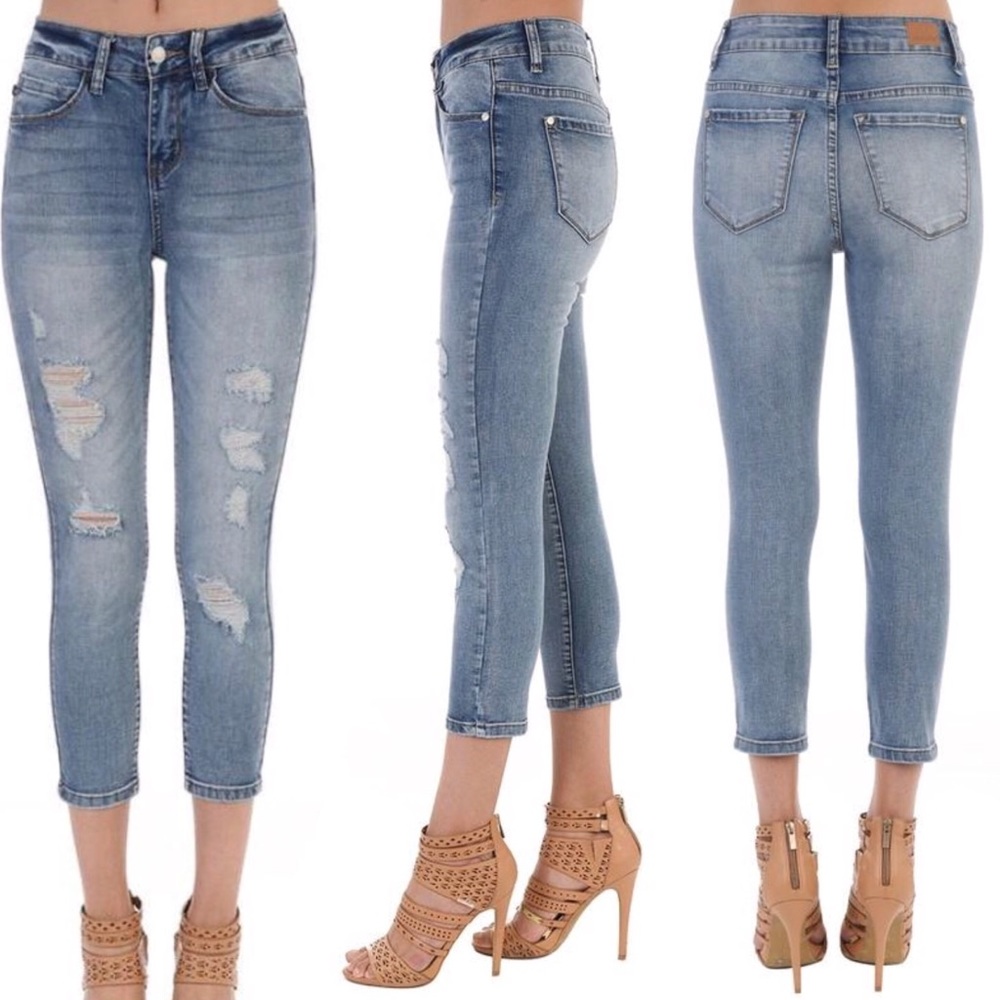 Judy Blue High Rise Distressed Jeans